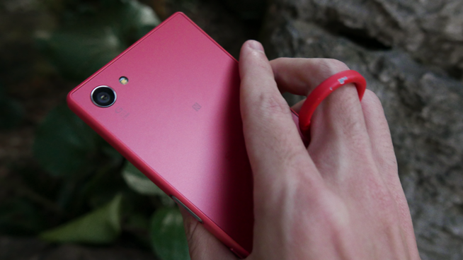 xperia-z5-compact-red