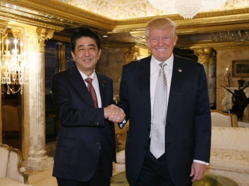 Shinzō_Abe_and_Donald_Trump_(1)