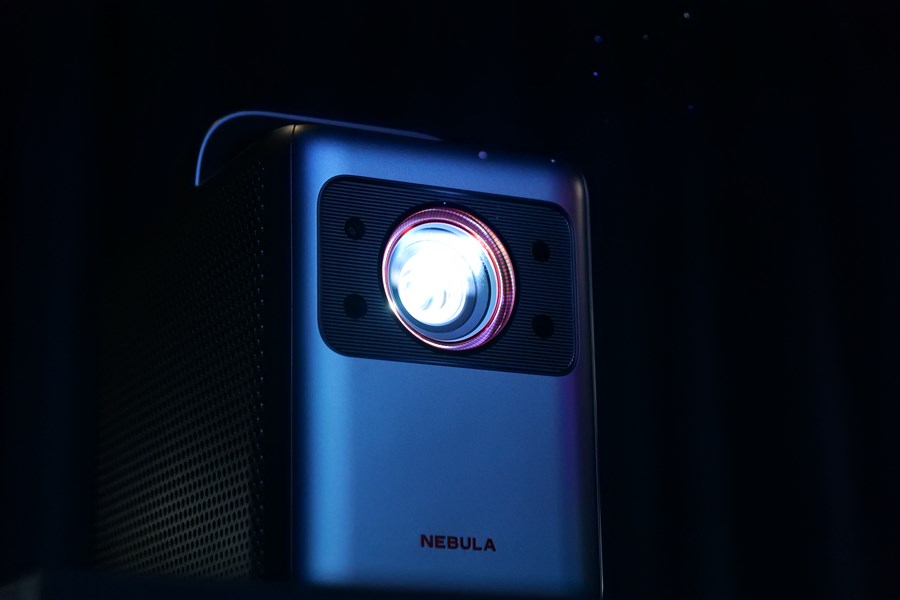 現在在庫あり Anker Nebula Cosmos Laser (レーザープロジェクター フルHD Android TV 10.0対応 ホーム プロジェクター