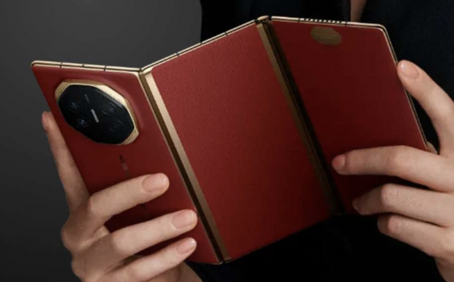 朗報】3つ折りスマホ激突！2026年にアップルとサムスンが発売する可能